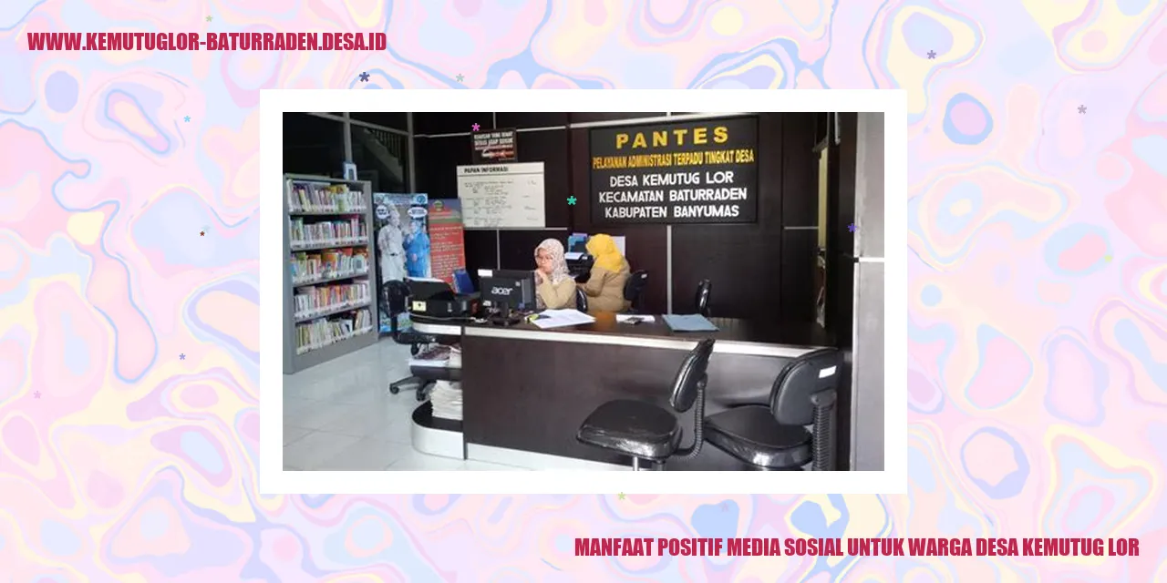 Manfaat Positif Media Sosial untuk Warga Desa Kemutug Lor